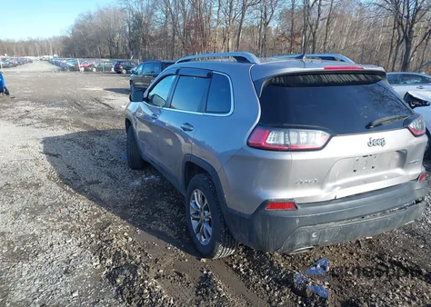2019 Jeep Cherokee Latitude Plus 4X4 z USA, uszkodzony, nr VIN 1C4PJMLX8KD228433